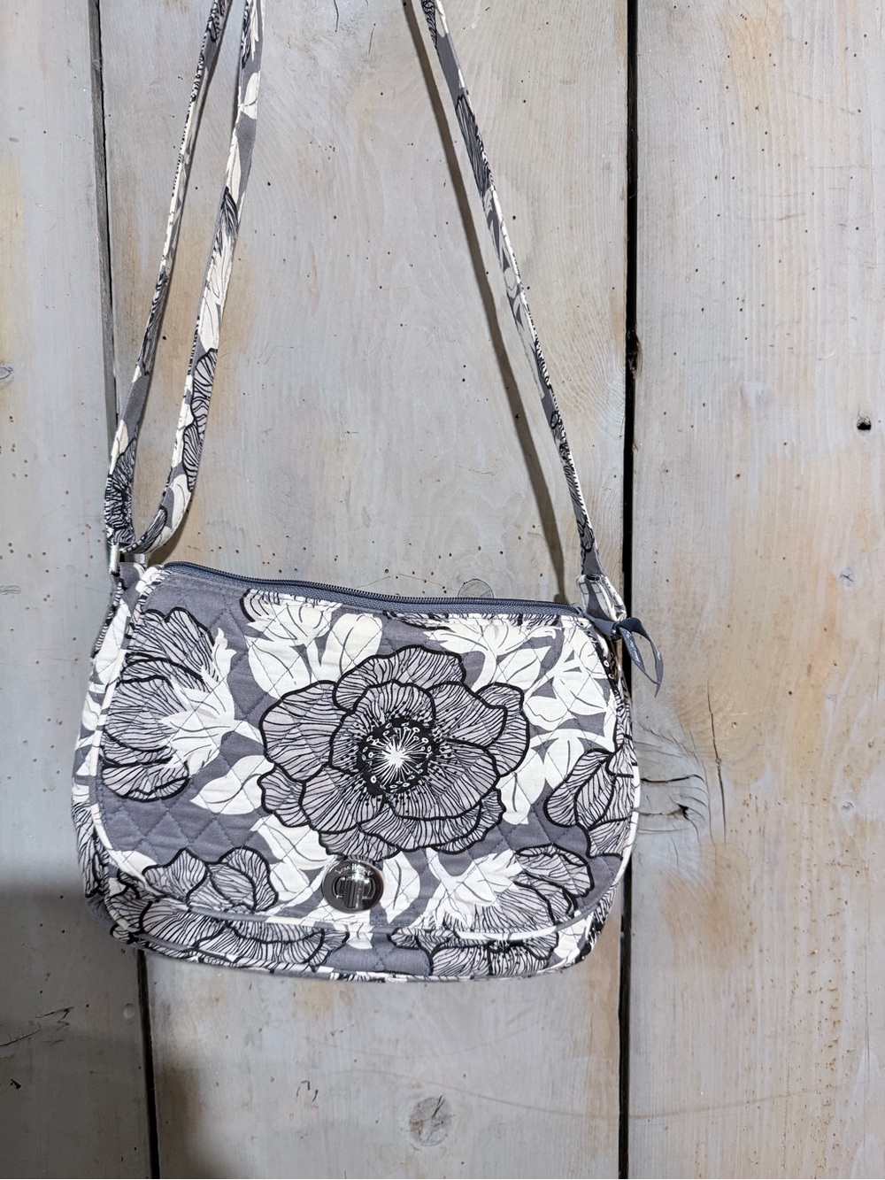 Vera Bradley Turnlock crossbody bag; pattern Moon Shadow Meadow